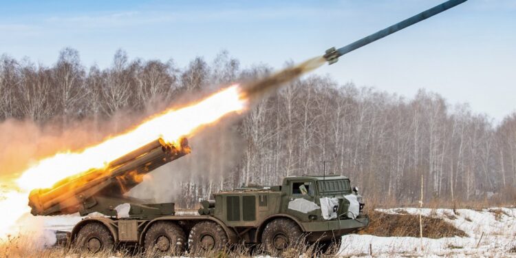 Uragan ÇNRA, Güney Donetsk Yönünde Ukrayna Birliklerine Ait Komuta Merkezini İmha Etti