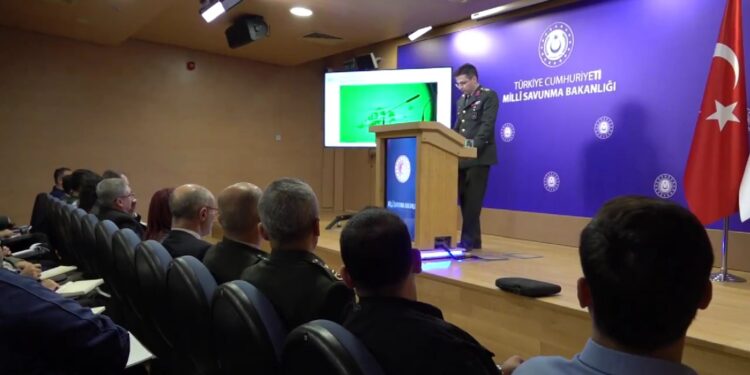 Dört Hafta Sürecek Savunma Muhabirliği Eğitimi Bugün Başladı