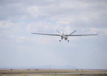 Azerbaycanlı Üniversite Öğrencileri TUSAŞ’ın Katkılarıyla İHA Üretti