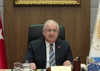 T.C. Milli Savunma Bakanı Güler, Komuta Kademesiyle Toplantı Gerçekleştirdi