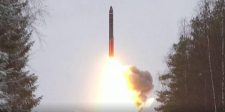 Rusya, Nükleer Silah Kullanımına Yönelik Tatbikat Yapacak