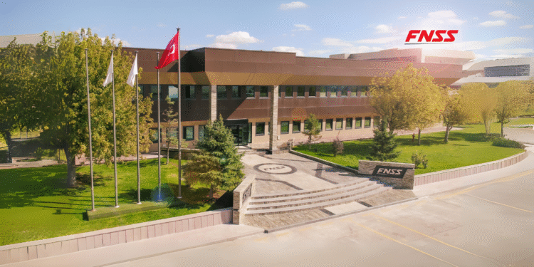 FNSS, Savunma Sanayiinde Yerli ve Millî Üretimi Güçlendiriyor