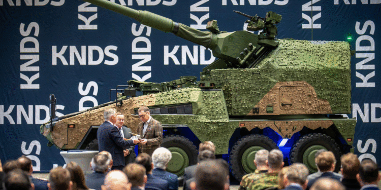 Almanya, Ukrayna’ya Gelişmiş Obüslerin Teslimatına Başladı