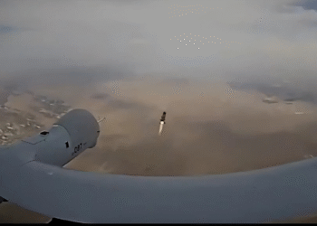 ANKA, L-UMTAS ile Hedefi 15 Bin Feetten Tam İsabetle Vurdu