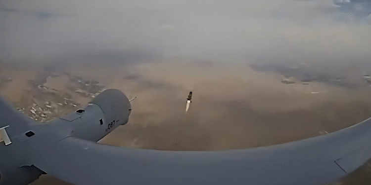 ANKA, L-UMTAS ile Hedefi 15 Bin Feetten Tam İsabetle Vurdu