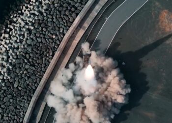 TAYFUN Füzesi Uzun Menzilli Test Atışında Tam İsabetle Vurdu