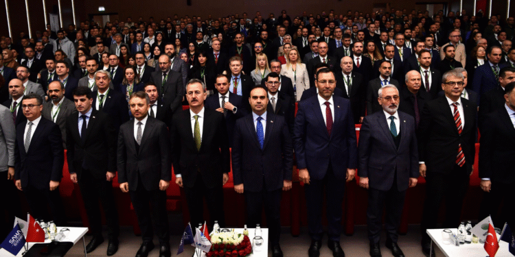 Türkiye, Havacılıkta Küresel Liderlik Hedefliyor