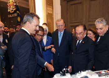 Türkiye ile Malezya Arasında Savunma Sanayii İş Birliği