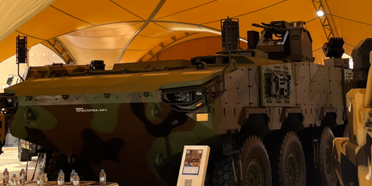 15 Farklı Araç Türk Silahları ile Sergileniyor