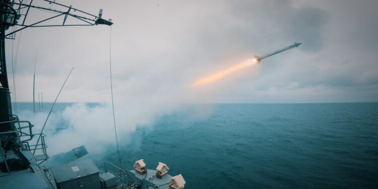 Millî Nokta Hava Savunma Sistemi GÖKSUR İlk Atışını Gerçekleştirdi