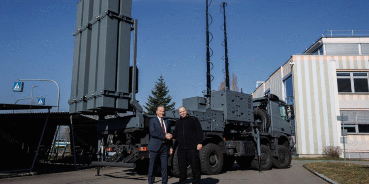 Ukrayna, IRIS-T hava savunma sistemleri için Almanya ile anlaştı