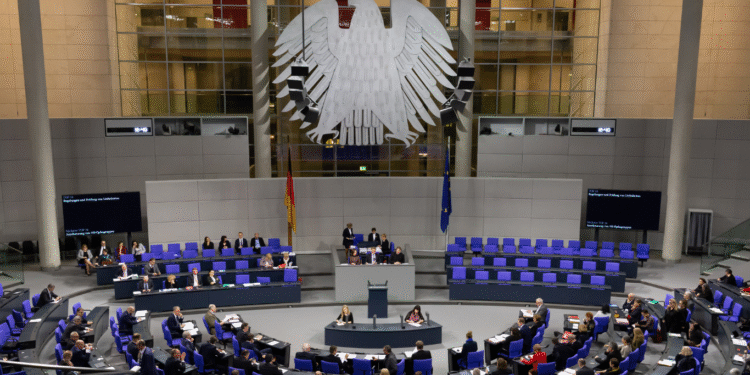 Almanya, Savunma Harcamalarını Borç Freni Dışına Çıkardı