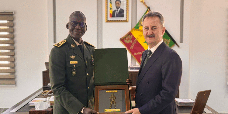 Haluk Görgün, Senegal’de Savunma Sanayii İş Birliğini Görüştü