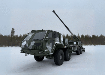 Finlandiya’nın İlk 8×8 155mm Kundağı Motorlu Obüsü: ARVE