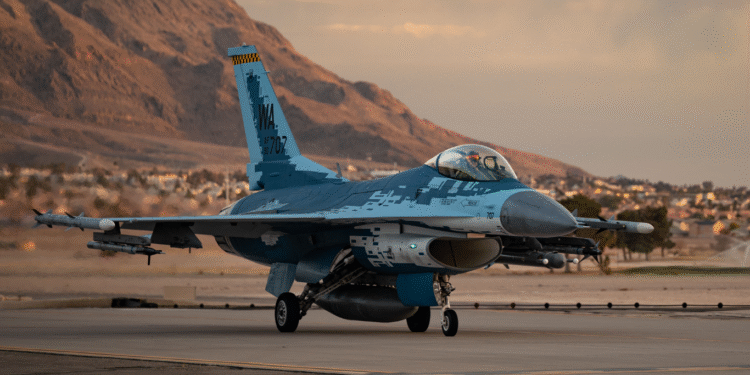 ABD, Filipinler’e F-16 Savaş Uçağı Satış Teklifine Onay Verdi