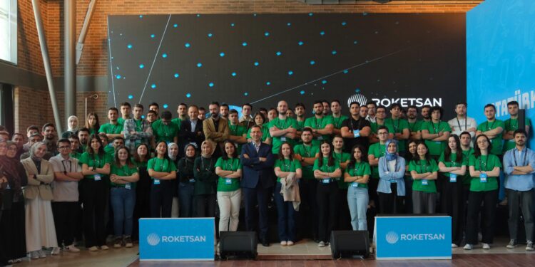 Roketsan, 19 Mayıs’ta Gençlerle Geleceğe Yürüdü