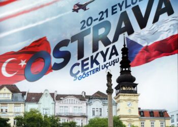 Türk Yıldızları’na NATO Days’te Uluslararası Ödül