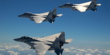 Katar Pilotları ABD’de Eğitilecek: F-15QA Üssü İçin İmzalar Atıldı