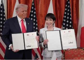 ABD Başkanı Trump’ın Asya Seyahatinde Ticari ve Askeri Yeni Yol Haritası: Başarılar ve Belirsizlikler