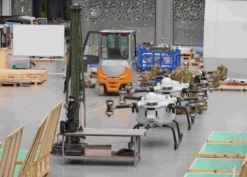 Altınay Savunma Teknolojileri (DASAL) üretim tesisinde imal edilen ağır sınıf insansız hava araçları (İHA) ve drone sistemleri.