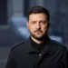 Ukrainian President Volodymyr Zelensky faces a tough choice in the face of Trump’s peace plan.”