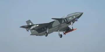 A World First: Bayraktar KIZILELMA Hits an Aerial Target with the GÖKDOĞAN Missile!