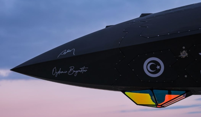 Bayraktar KIZILELMA’ya “Hayalet Göz” Entegrasyonu Tamamlandı!