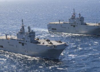 Two Mistral-class (PHA) amphibious helicopter carriers of the French Navy are underway at sea. The ships are being modernized with Thales’ new inertial navigation system.