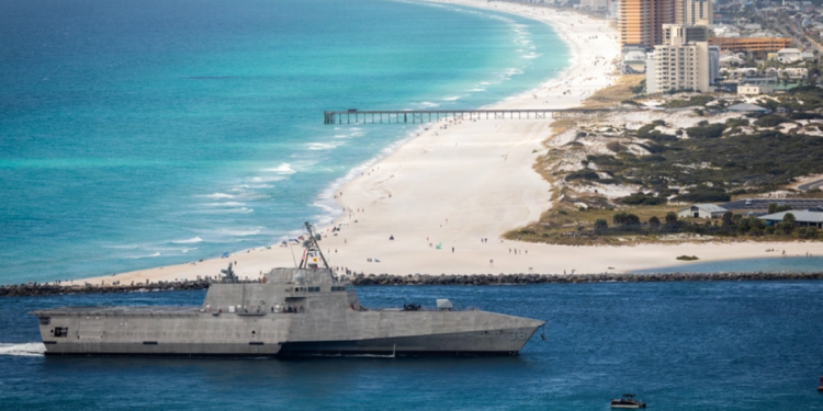 Independence Sınıfının Son Savaş Gemisi USS Pierre (LCS 38) Hizmette