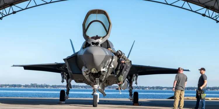 İngiliz F-35B’lerine ABD’de Korozyon Bakımı