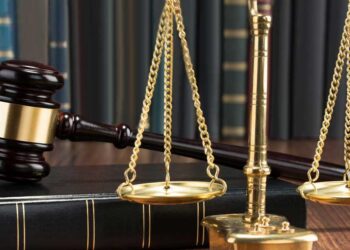 Yüksek Mevkideki Kamu Görevlilerinin Stratejik İstismarı