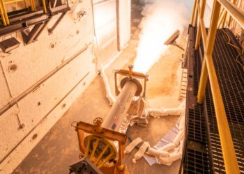 Northrop Grumman SMART Demo Programında Katı Yakıtlı Roket Motorlarını Test Etti