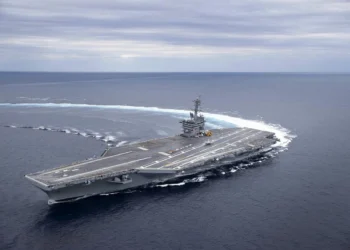 USS Abraham Lincoln Orta Doğu Yolunda!