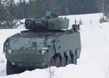 Elbit Systems 277 Milyon Dolarlık UT30MK2 Sözleşmesi İmzaladı