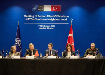 NATO’nun Güney Komşuluğu stratejisi İstanbul’da masaya yatırıldı. 17-18 Şubat 2026 tarihlerinde gerçekleşen üst düzey zirvede; Orta Doğu, Kuzey Afrika ve Sahel bölgesindeki terörizm tehdidi ile jeostratejik rekabete karşı "360 Derece Güvenlik" ve savunma kapasitesi inşası konularında mutabakat sağlandı.