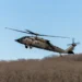 DARPA ALIAS programı kapsamında geliştirilen otonom Sikorsky MATRIX Black Hawk helikopteri uçuş esnasında.