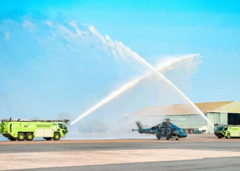 Gana Hava Kuvvetleri envanterine giren ilk Airbus H175 helikopteri için düzenlenen su takı töreni.