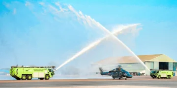 Gana Hava Kuvvetleri envanterine giren ilk Airbus H175 helikopteri için düzenlenen su takı töreni.