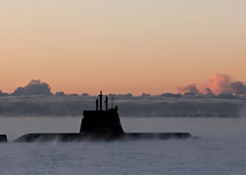 Indra Completes Testing of the TSUB-40Ka Satellite Terminal for Submarines