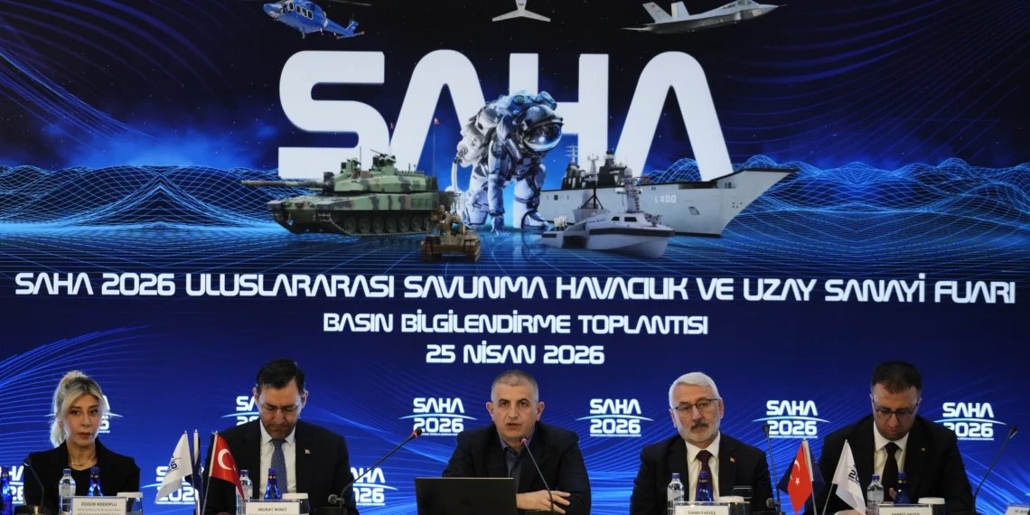 SAHA EXPO 2026 press briefing featuring Haluk Bayraktar and Turkish defense industry leaders.