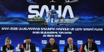 SAHA EXPO 2026 press briefing featuring Haluk Bayraktar and Turkish defense industry leaders.