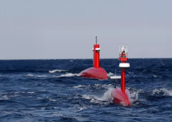 Exail DriX H-9 insansız deniz aracı denizde seyir halindeyken.