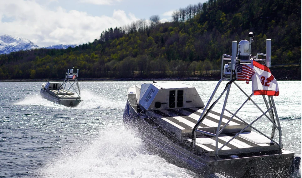 Demonstrating its capabilities during NATO’s Arctic Sentry 2026 exercise in Norway, the GARC autonomous surface vessel shed light on the future of distributed maritime operations. Discover the technical details behind BlackSea Technologies’ unmanned platform and its operational debut in the High North.