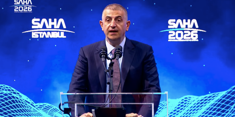 Haluk Bayraktar SAHA 2026 açılış konuşmasında teknolojik egemenlik ve dijital esaret vurgusu yapıyor.