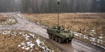 Leonardo Guardian Vantage electronic warfare and SIGINT system integrated on an armored vehicle.