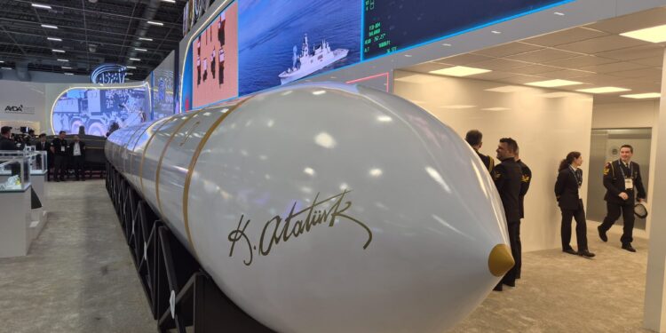 Yildirimhan ballistic missile showcased at SAHA EXPO 2026