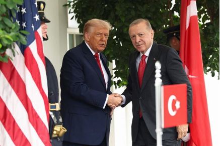 Başkan Trump NATO Ankara Zirvesine katılacağını resmi olarak açıklamıştır.