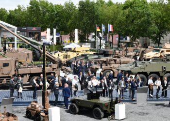 Eurosatory 2026 Fuarı Açık Hava Askeri Araç Sergisi ve Türk Savunma Sanayisi Paris Çıkarması