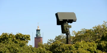 İsveç Kara Kuvvetleri hava savunma modernizasyonu kapsamında tedarik edilen Saab Giraffe AMB gözetleme radarı.