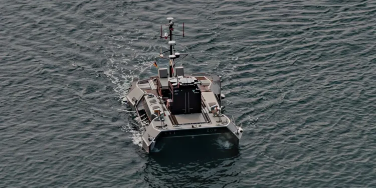 Bataryasız drone sistemine ev sahipliği yapan Pioneer USV, açık deniz testinde